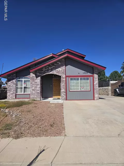 11953 Royal Woods Dr, El Paso, TX 79936