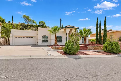 6156 Loma De Cristo Dr, El Paso, TX 79912
