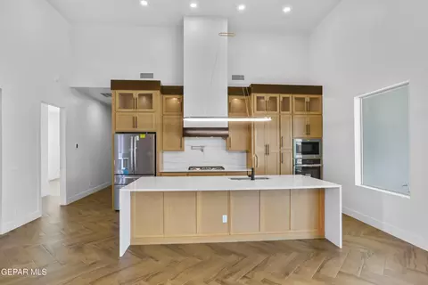 Kitchen - 500 Cocula Ave, El Paso, TX 79932 photo 4 of 5