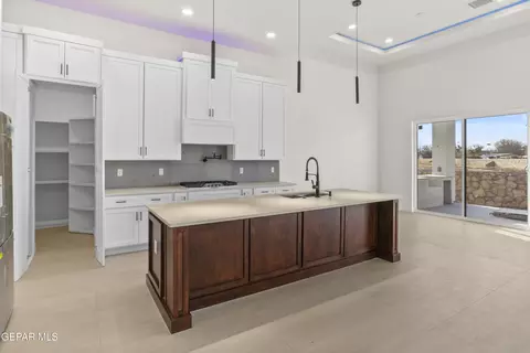 Kitchen - 500 Cocula Ave, El Paso, TX 79932 photo 3 of 5