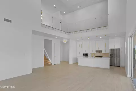 Living - 500 Cocula Ave, El Paso, TX 79932 photo 3 of 5