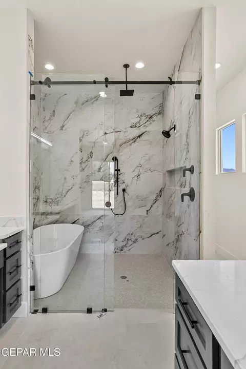 Bath - 500 Cocula Ave, El Paso, TX 79932 photo 7 of 7