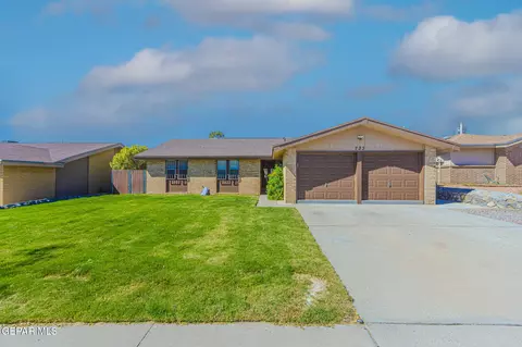 733 Derrickson Dr, El Paso, TX 79912