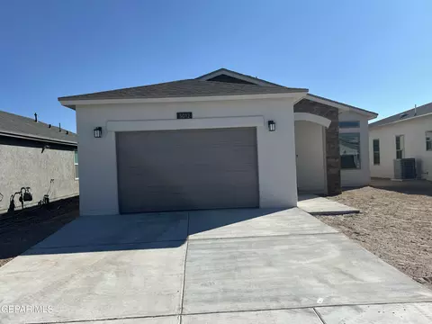 5012 Andrew Jorel Dr, El Paso, TX 79938