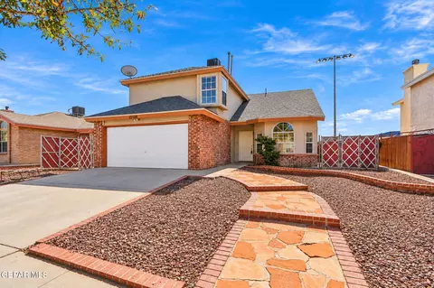 12108 Dos Rios Dr, El Paso, TX 79936