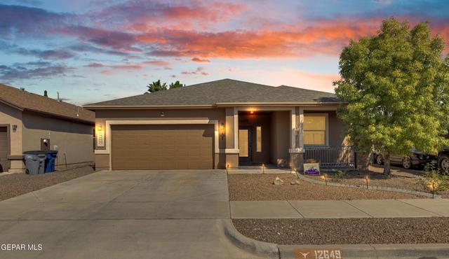 12649 Azulejos St, El Paso, TX 79928 | MLS# 953248 | 51 Photos - Movoto