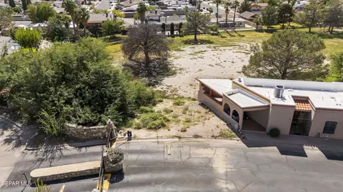 11268 Enid Wilson Ln, El Paso, TX 79936