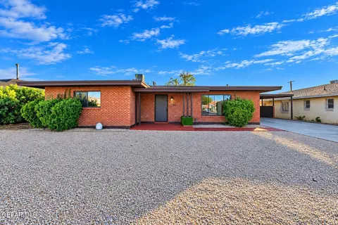 5128 Timberwolf Dr, El Paso, TX 79903