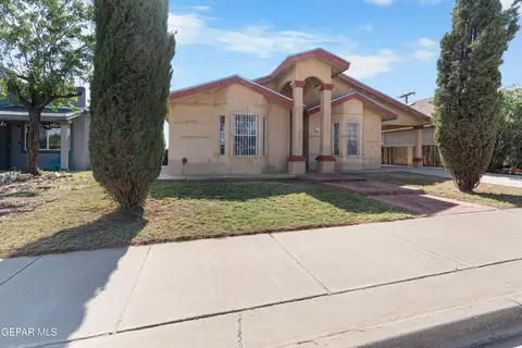 9732 La Morenita Cir, El Paso, TX 79927