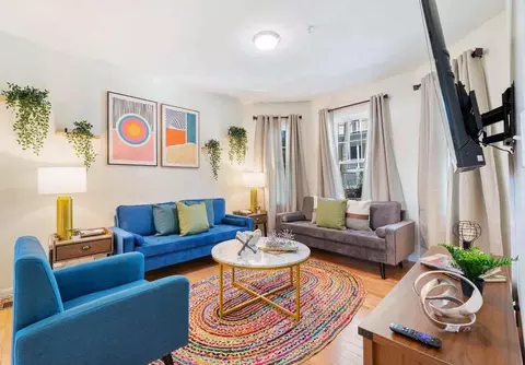 320 D St, Boston, MA 02127