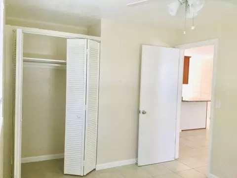 7 Circle Ave, Melbourne, FL 32935 photo 9