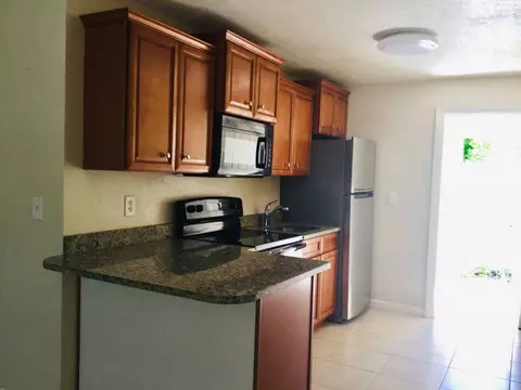 7 Circle Ave, Melbourne, FL 32935 photo 7