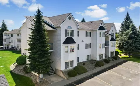 10008 N Colfax Rd, Country Homes, WA 99218