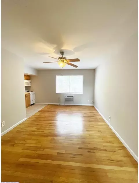562 Lowell Ave, Cincinnati, OH 45220