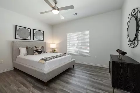 8833 Binz Engleman Rd, Converse, TX 78109 photo 5
