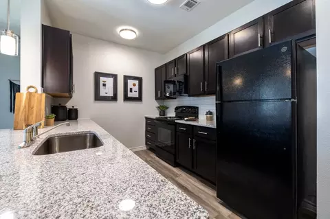 8833 Binz Engleman Rd, Converse, TX 78109 photo 8