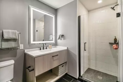 1313 L St NW, Washington, DC 20005 photo 9