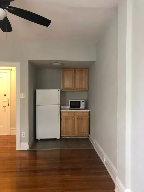1809 20th St NW, Washington, DC 20009