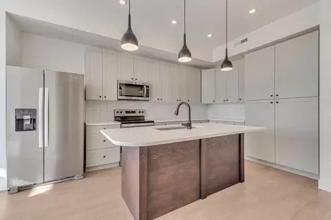7487 S Main St, Midvale, UT 84047