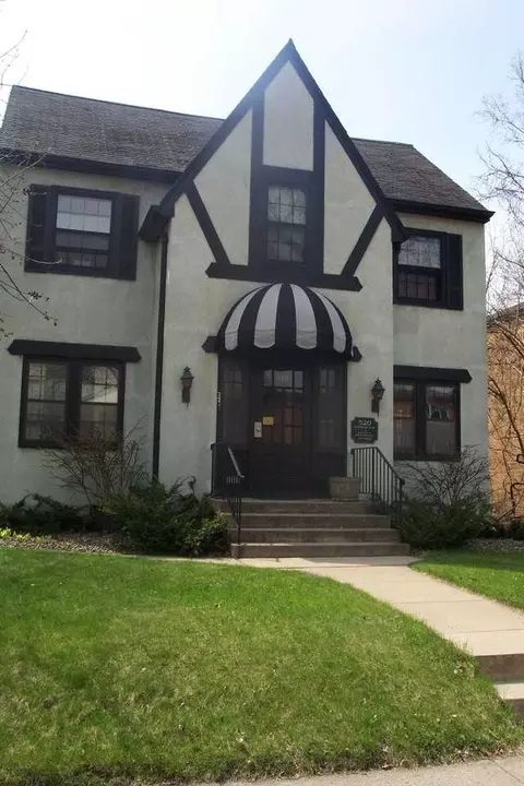 520 5th St SE, Minneapolis, MN 55414