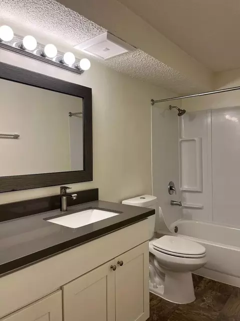 4228 SW Dawson St, Seattle, WA 98136 photo 5