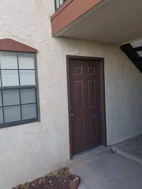 816 Coal Ave SW, Albuquerque, NM 87102
