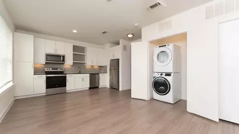 411 W Commerce St, Dallas, TX 75208 photo 14