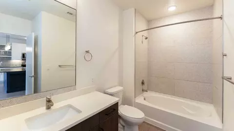 411 W Commerce St, Dallas, TX 75208 photo 3