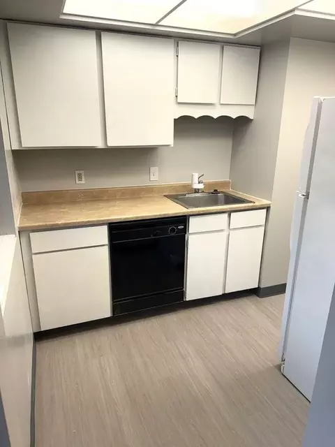 1107 S Madison St, Spokane, WA 99204