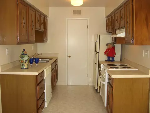 225 Avery Ln, Los Gatos, CA 95032