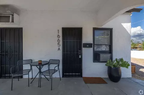 239 N Warren Ave, Tucson, AZ 85719