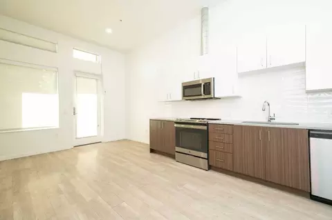 485 SE 14th Ave, Portland, OR 97214