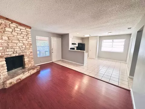 9808 Roxanna Dr, Austin, TX 78748 photo 4