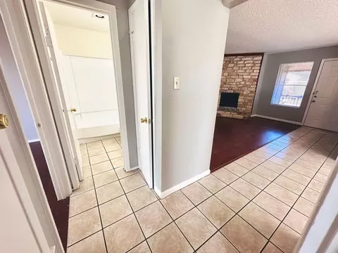 9808 Roxanna Dr, Austin, TX 78748 photo 11