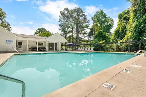 4483 Flat Shoals Rd, Union City, GA 30291