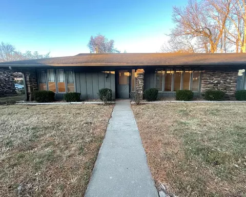 3700 E Cherry St, Springfield, MO 65809
