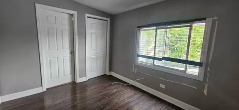 3962 W Grand Ave, Chicago, IL 60651