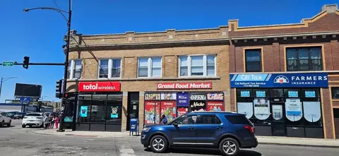 3962 W Grand Ave, Chicago, IL 60651