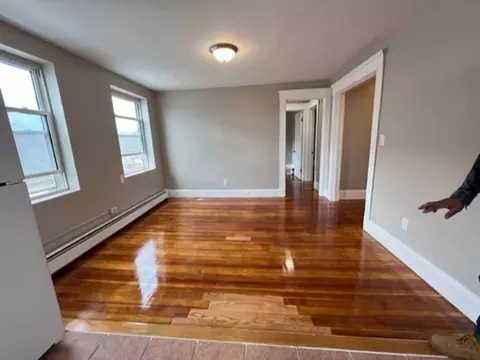 196 Jackson St, Lawrence, MA 01841 photo 4