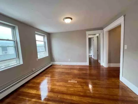 196 Jackson St, Lawrence, MA 01841 photo 5