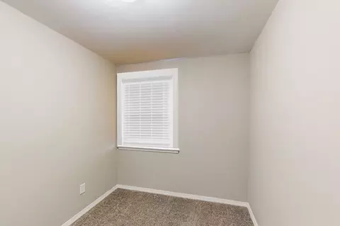 2742 N Rosedale St, Baltimore, MD 21216 photo 41