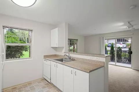 304 118th Ave SE, Bellevue, WA 98005 photo 14