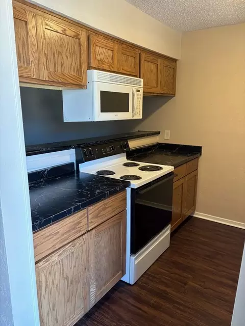 1821 Westminster St, Denton, TX 76205