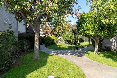 2001 N Derek Dr, Fullerton, CA 92831 photo 21