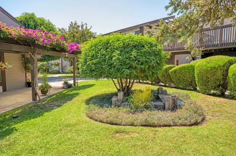 2001 N Derek Dr, Fullerton, CA 92831