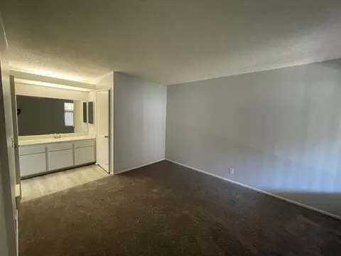 2001 N Derek Dr, Fullerton, CA 92831 photo 12