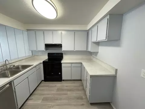 2001 N Derek Dr, Fullerton, CA 92831 photo 6