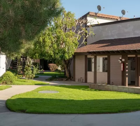2001 N Derek Dr, Fullerton, CA 92831 photo 20