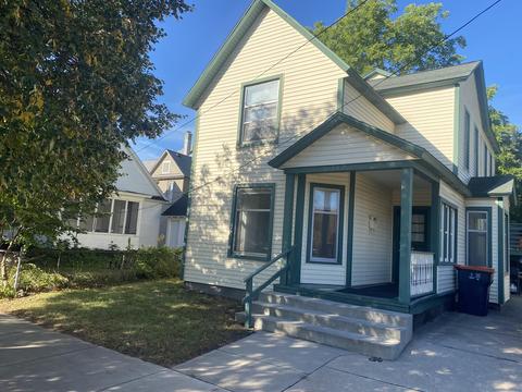 352 Columbia Ave, Holland, MI 49423