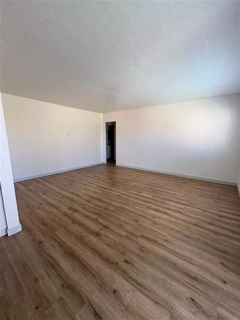 5505 Ackerfield Ave, Long Beach, CA 90805 photo 12